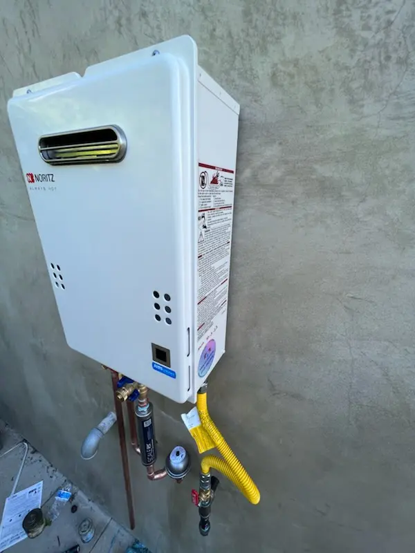 Tankless water heater installation for Montbello homes